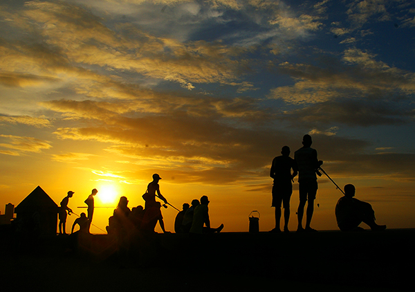 malecon_fishmen copy